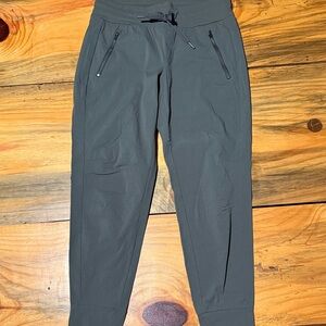 Athleta Women's Green Jogger Track Pants, Trekkie Style